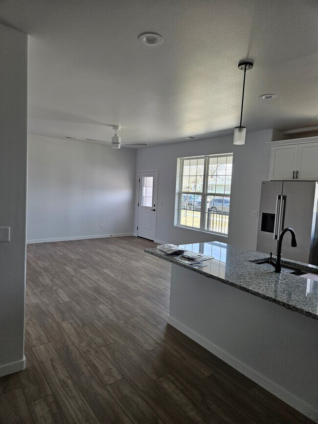 Photo - 1140 S 9th St