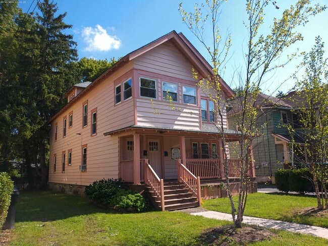 Building Photo - 229 Fellows Ave Unit Fellows 229 Rental