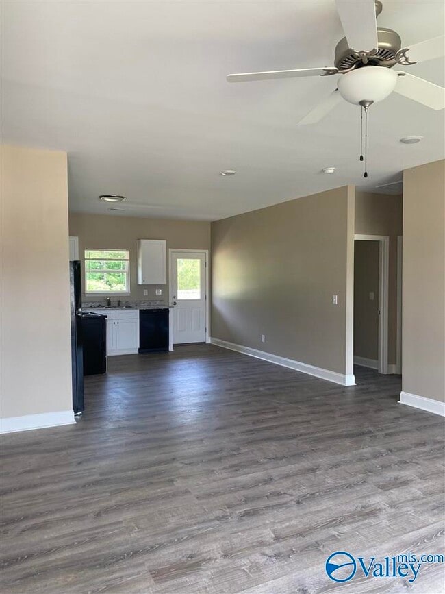 Photo - 223 Fern Bank Dr