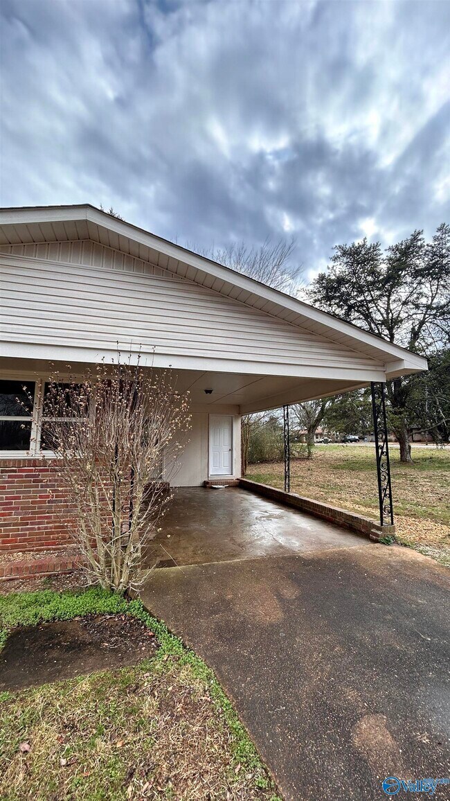 Photo - 6407 Marsh Ave NW