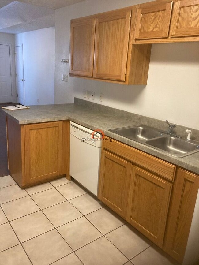Photo - Kokopeli Apartments in Portales 2 Bed 2 Bath
