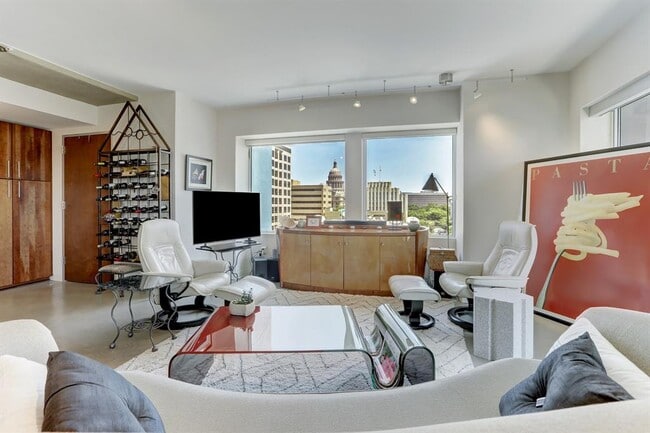 Photo - 800 Brazos St Unit 1107