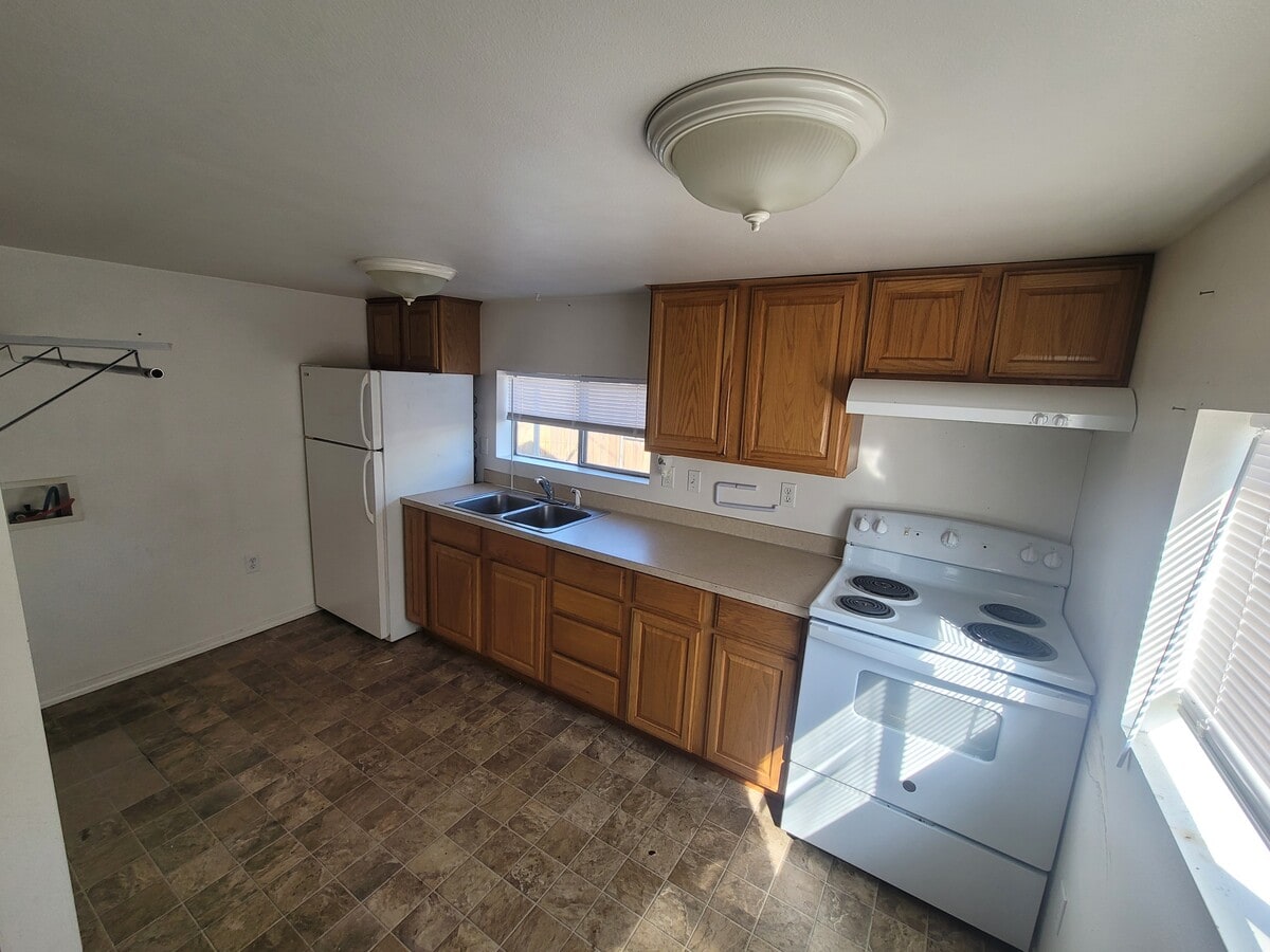 Photo - 401 Sanford Ave