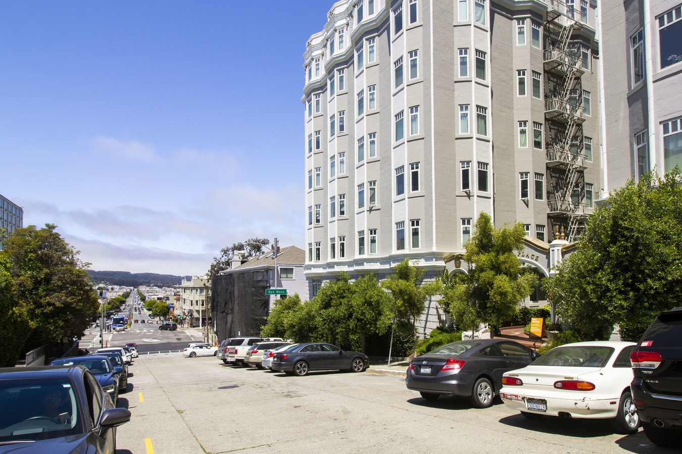 Photo - 1320-1380 Lombard