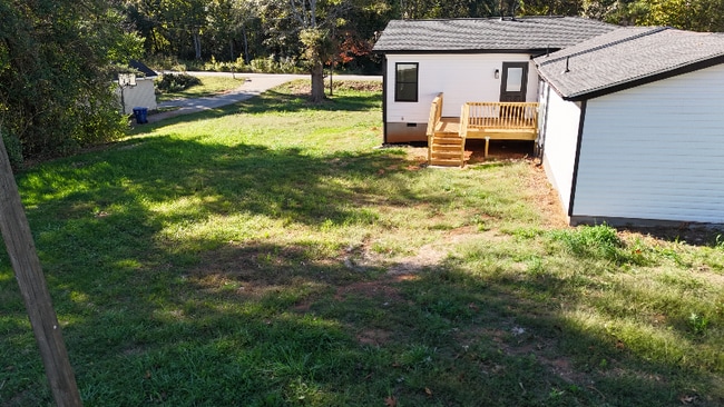 Photo - 136 Moore St