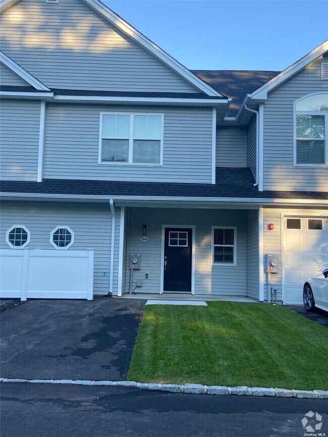 Stony Brook University OffCampus Housing & Apartments ForRentUniversity