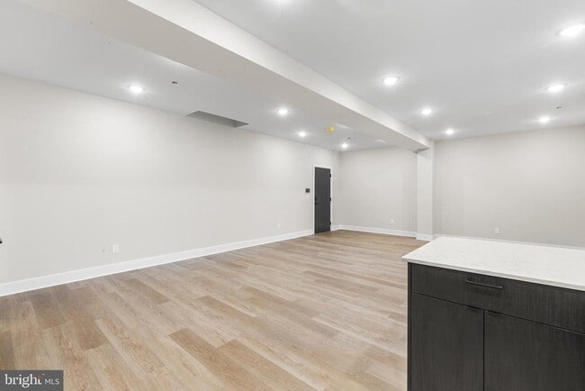 Photo - 1903 Jackson St Unit 1