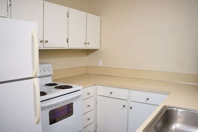 Photo - 1245 SW Grover St Unit 101