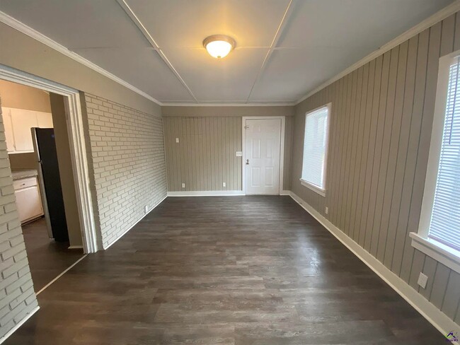 Photo - 3217 Misty Valley Dr
