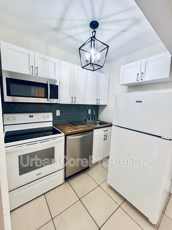 Photo - 360 13th Ave NE Unit #24