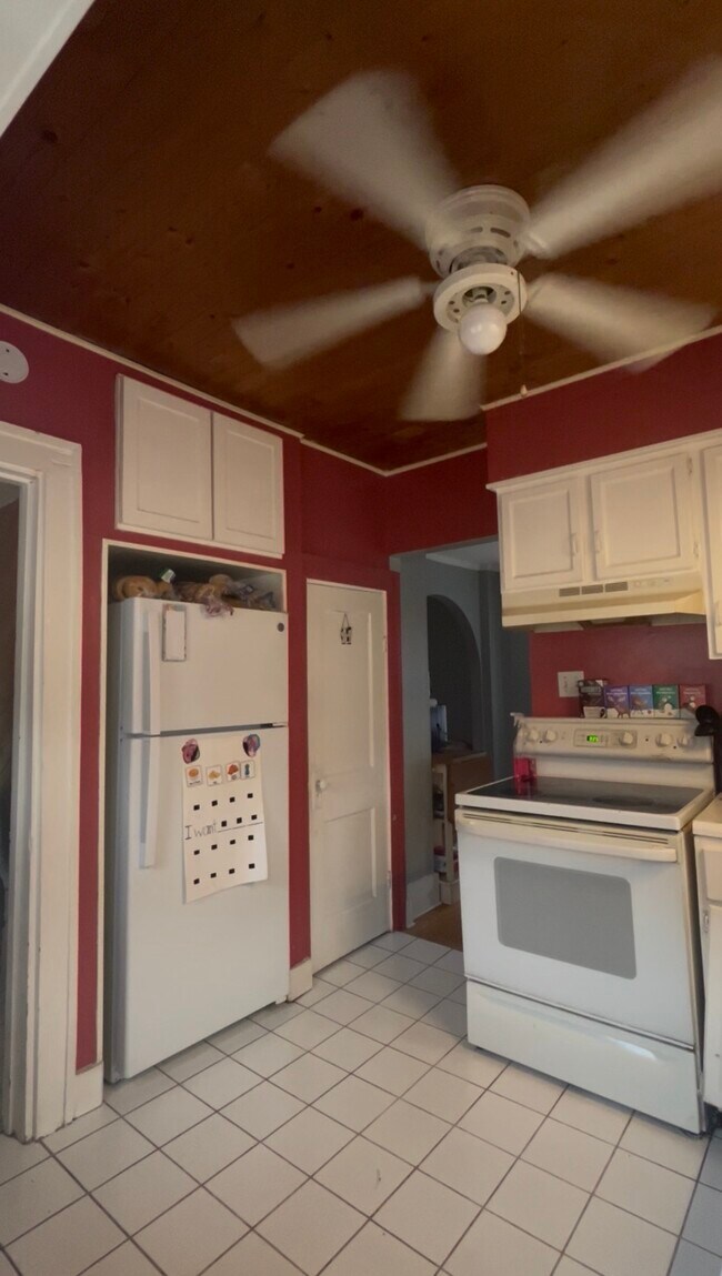 Photo - 1602 W University Ave