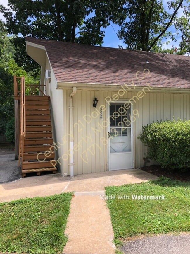 Building Photo - 1 Bedroom Efficiency Apartment All Utilities Included Unit 4762