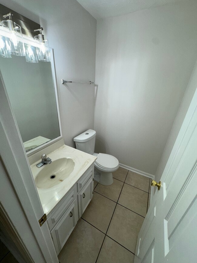 Photo - 1116 Windgate Cir NW
