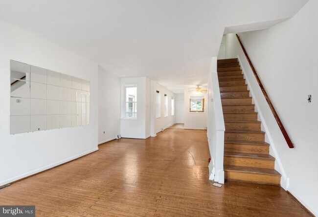 Building Photo - 3306 Haverford Ave Rental