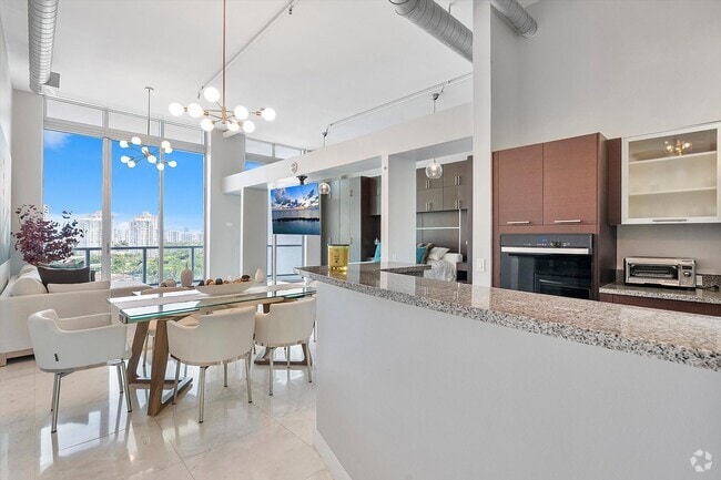 Building Photo - 3029 NE 188th St Unit 1117 Rental