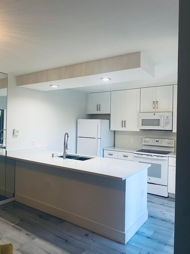 Photo - 5808 58th Way