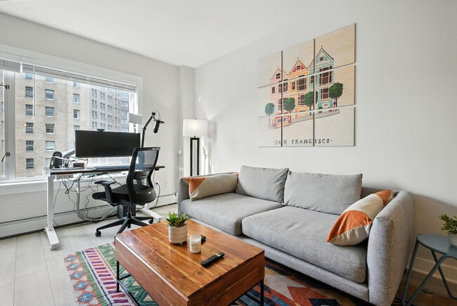 Photo - 899 Pine St Unidad FL16-ID1461468P