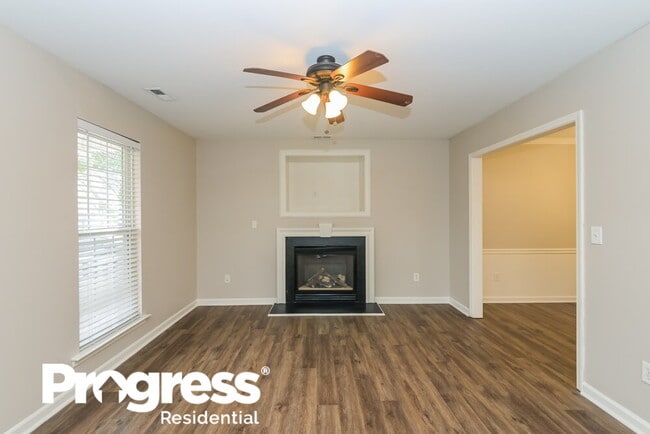 Photo - 6018 Spanish Moss Ln