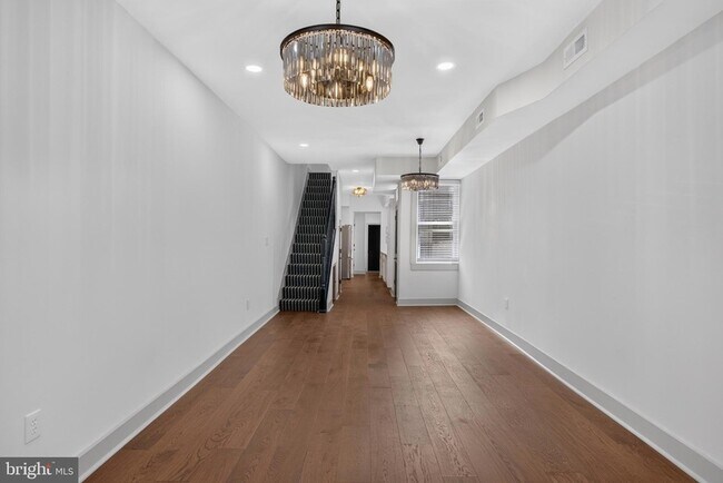 3031 Elliott St