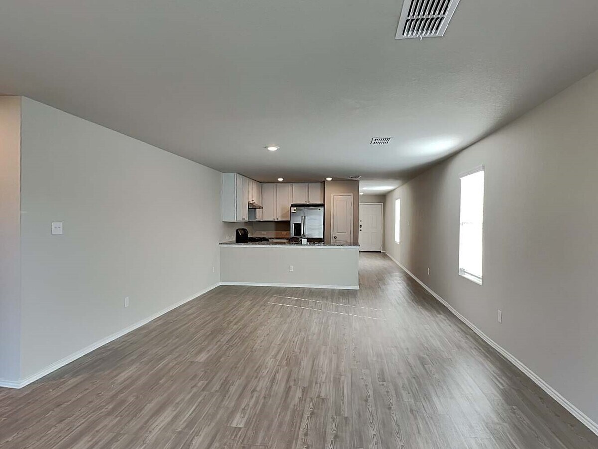 Photo - 5713 Verracio Ct