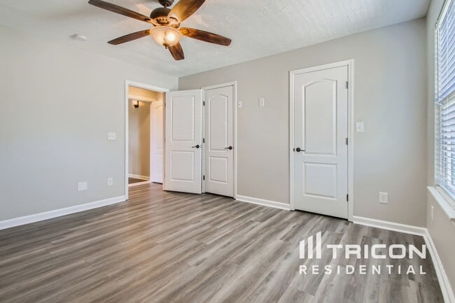 Photo - 241 Sundown Dr