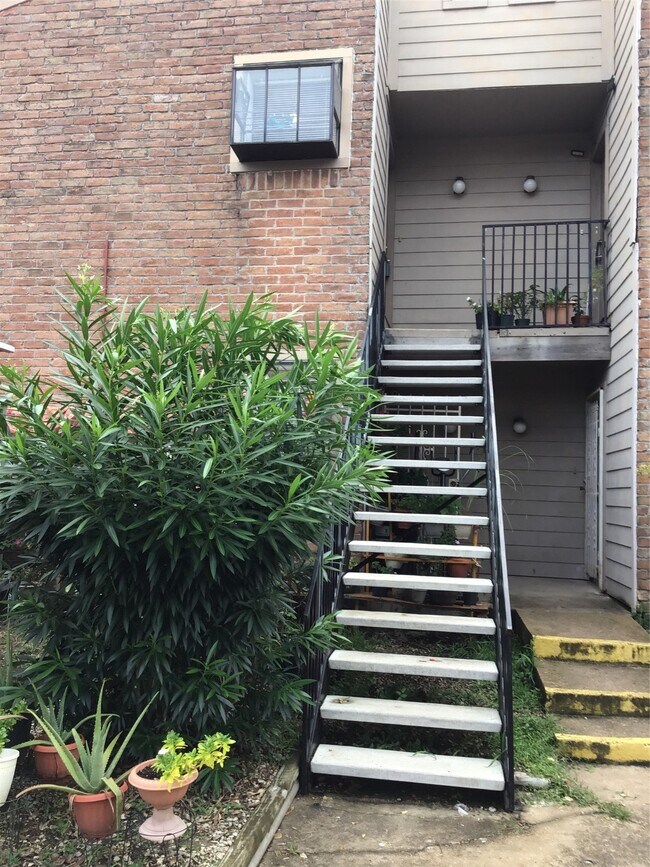 Photo - 10603 S Wilcrest Dr Unit 15