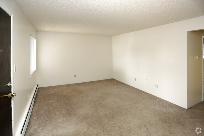 1HAB, 1BA - 528 ft² - Garden Pines