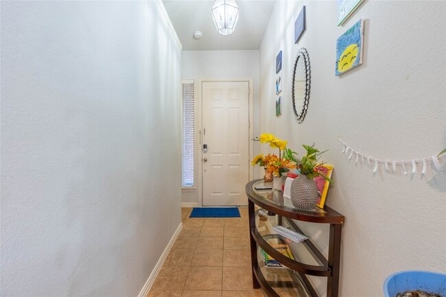 Photo - 2324 Crestridge Dr