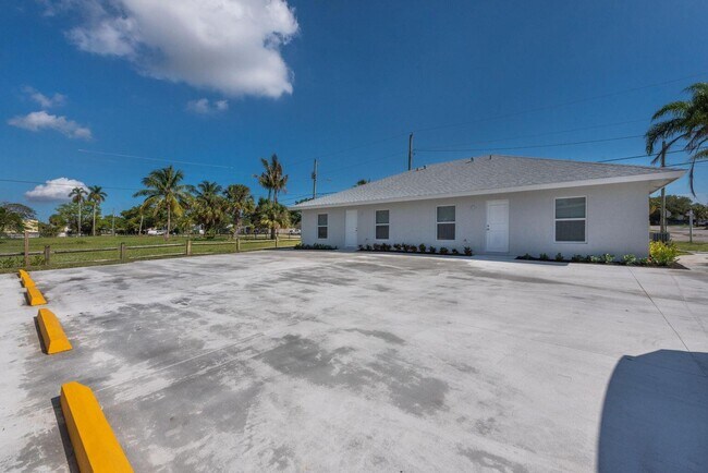 Photo - 1119 Osceola Dr