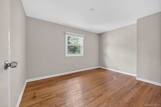 Photo - 68 Graywood Rd