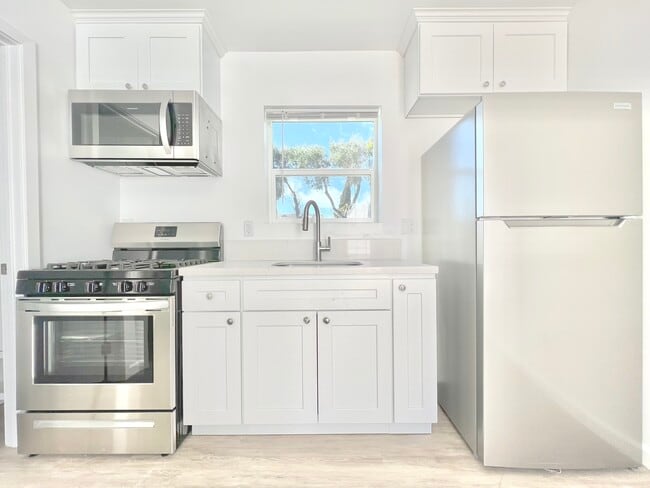 Photo - 1763 W 38th St Unit 3798 S Gramercy Pl
