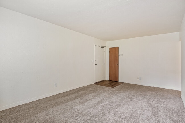 Oakview Apartments