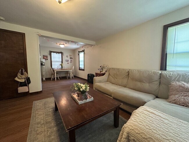 Photo - 718-720 Dickinson Street Unidad 718 Dickinson Street