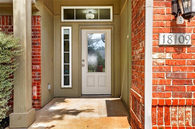 Photo - 18109 Montoro Way