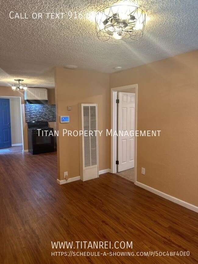 Photo - 4121 34th St Unit B