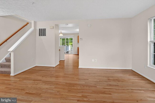 Photo - 158 Glen View Terrace