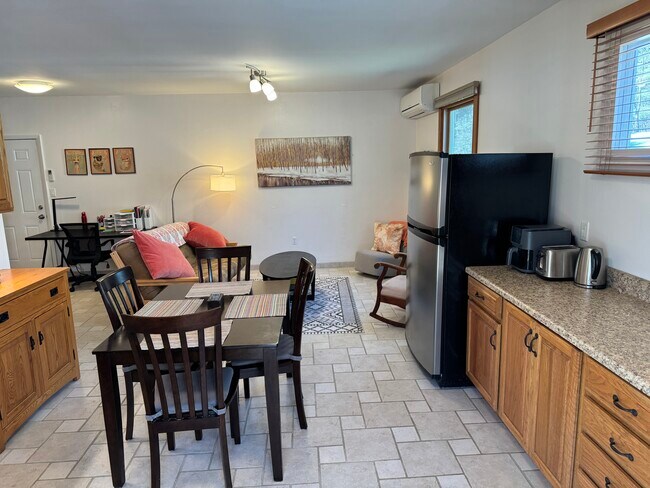 Photo - 1416 Hanshaw Rd Unidad 1416 B