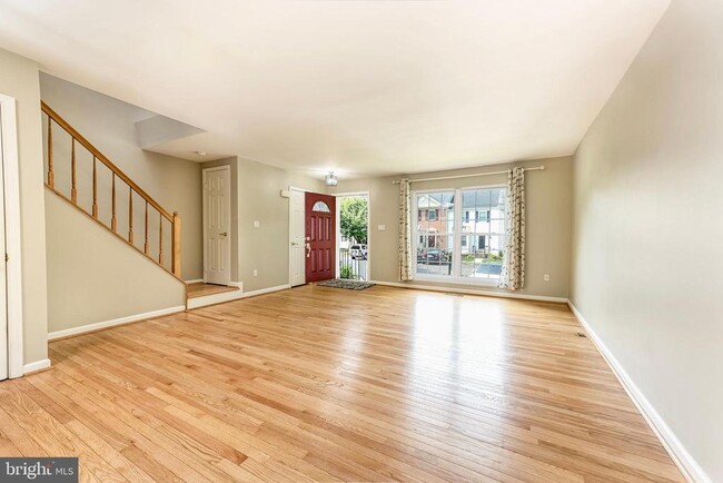 Photo - 1020 Smartts Ln NE