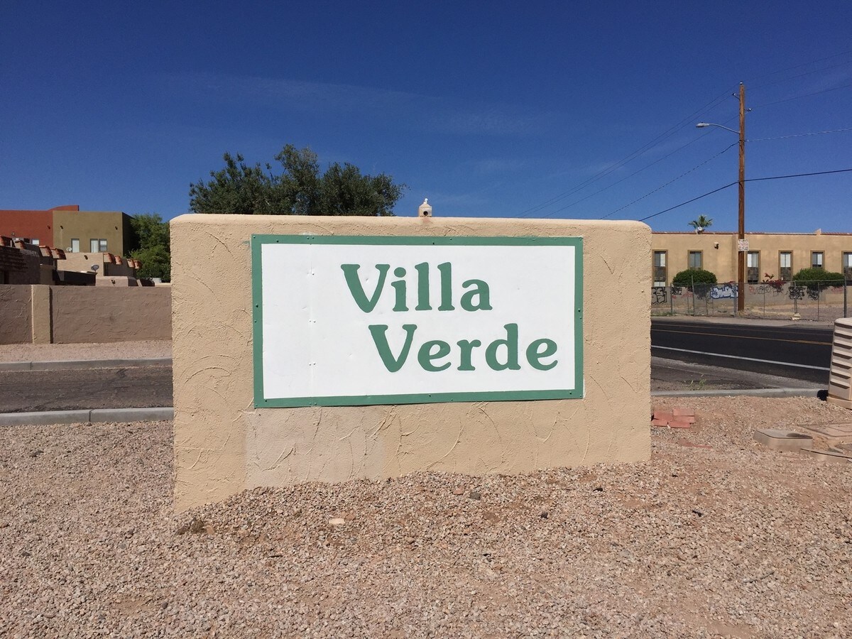 Villa Verde Condos- 6 Unit Condo Package - Villa Verde Condos- 6 Unit Condo Package