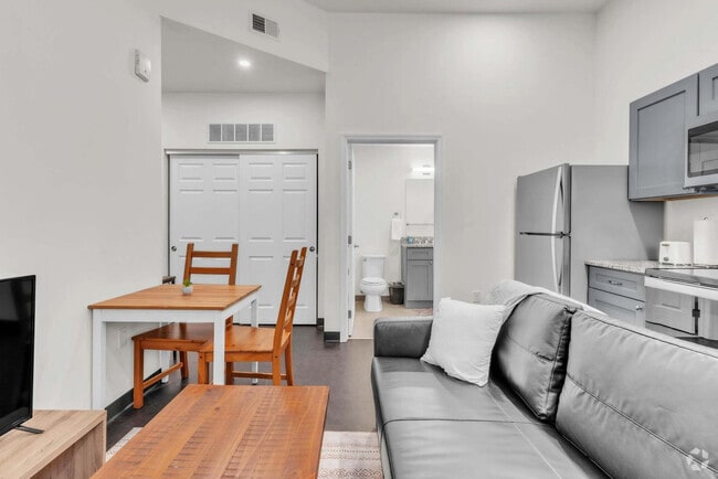 Building Photo - 800 Penn Ave Rental
