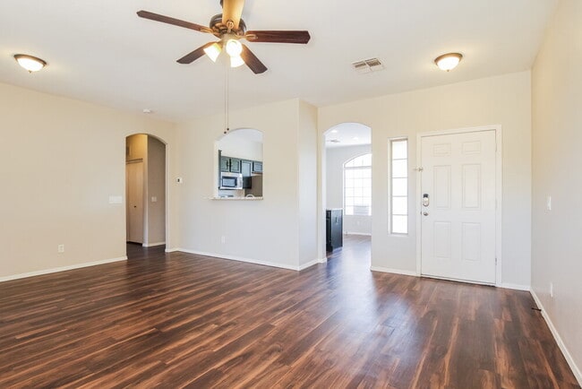 Photo - 12917 W Aster Dr