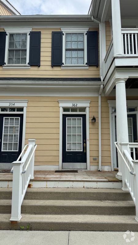 Building Photo - 362 Filmore St Rental