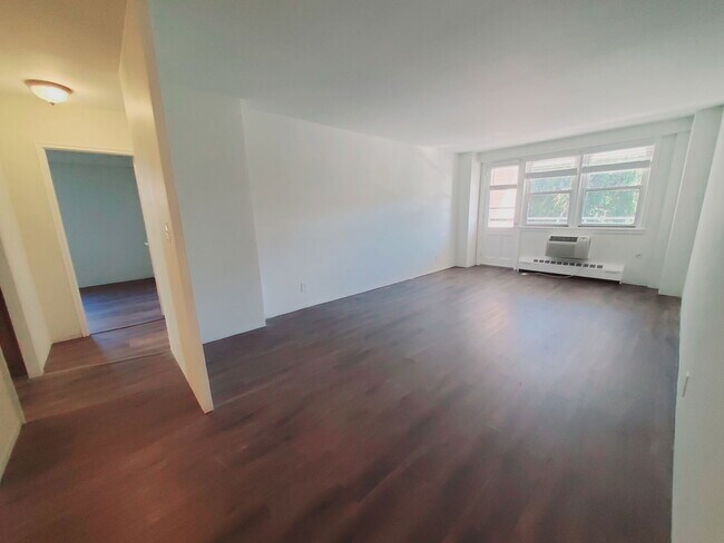 Photo - 444 Bedford St Unidad 1