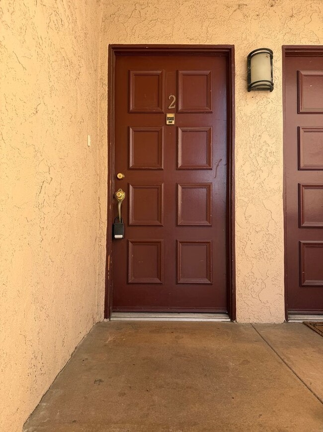 Photo - LA VETA MONTEREY COMPLEX ORANGE - 2 BEDROOM 2 BATH  $2,575