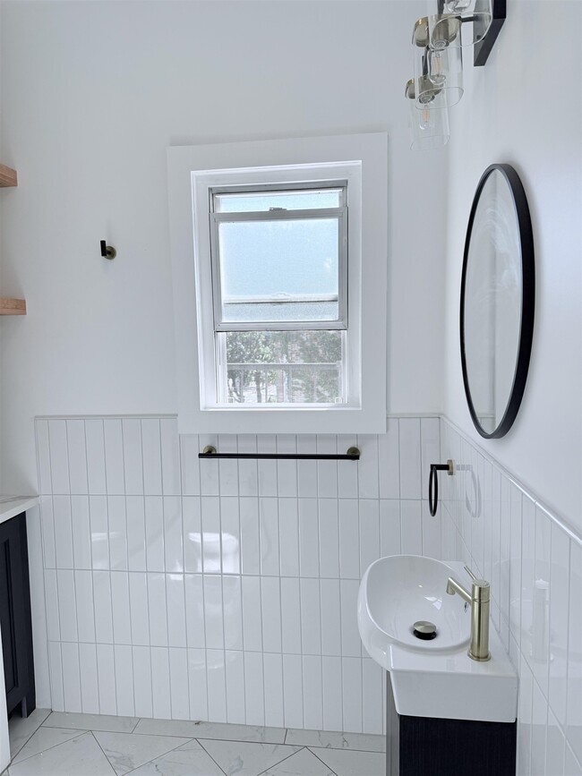 Photo - 310 SUMMIT Ave