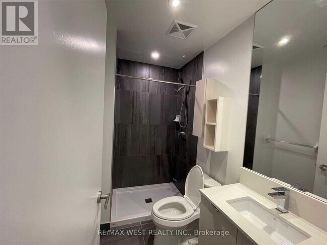 Photo - 195 Redpath Ave Unit 2912