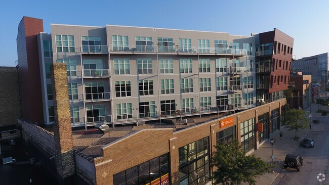 Building Photo - The Overlook on Prospect Rental