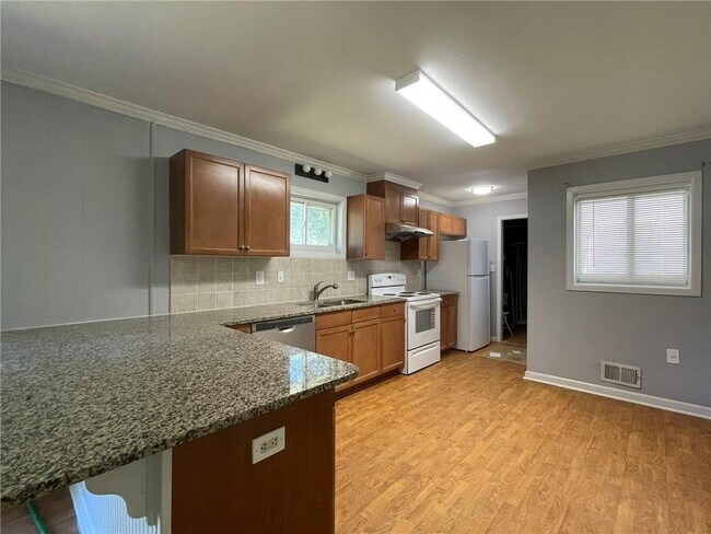 Photo - 2352 Arrow Cir