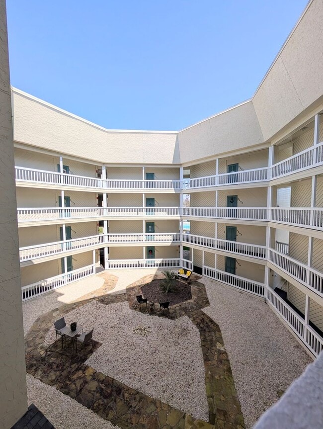 Photo - Dreamy Little River Condo — Furnished, Elevator Access, Pool & Marina Nearby! Unidad 2302 A