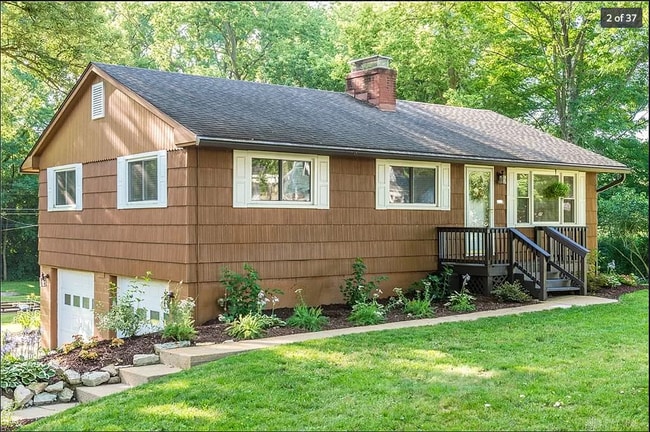 Photo - 1086 Meadow Dr